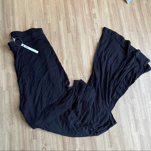 ASOS Design Tiered Ruffle Pants Black 4 Layered Wide Leg High Rise Street Fasion - Picture 2 of 11